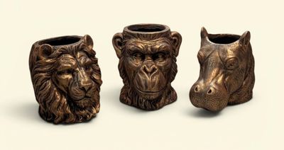 "Hippopotame", "Singe" et "Lion"