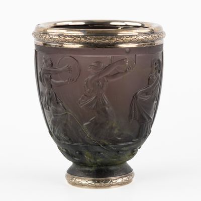 Georges de Feure (1868-1943) Vase en Pate de verre, avec mon…