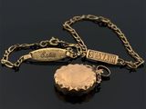une image représentant un collier en or muni d'un fermoir et d'une chaîne