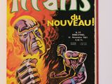 gros plan d'un livre sur une surface blanche