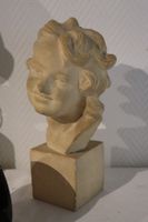 Lot avec une lampe métal 1970 Haut : 53cm, un buste d'enfant… (photo 3)