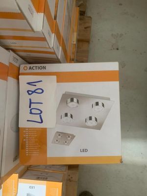 7 plafonniers LED Action. Plafonniers LED carrés design mode…