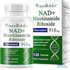 un gros plan sur une bouteille et une boîte de nid nid nid nid nid nid nid nid nid nid nid ni