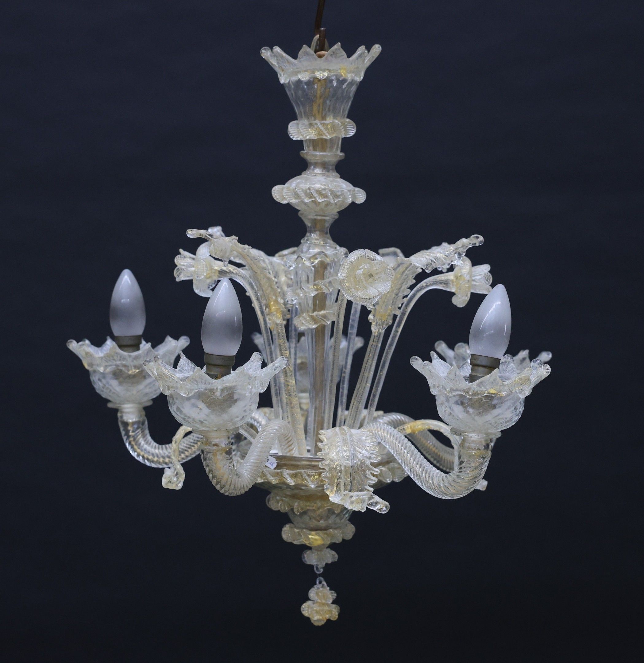 Lustre en verre de Murano et inclision or à cinq bras de lum…