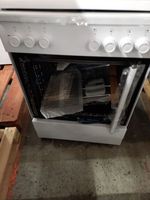 Sur une palette, lot de 7 appareils éléctroménagers pour pièces ou à r