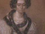 un tableau représentant une femme en robe blanche, avec une étole en fourrure autour du cou