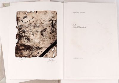 un livre avec l'image d'un homme dessus