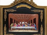 painting of the last supper of jesus in a gilded frame