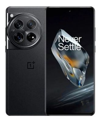 OnePlus 7T avec un appareil photo et une coque en verre