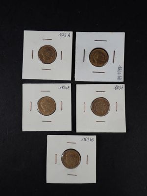 Une carte représente quatre pièces de même valeur.