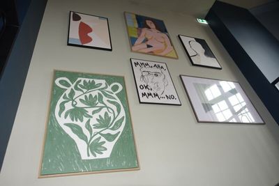 SUR DESIGNATION : Deux miroirs suspendus