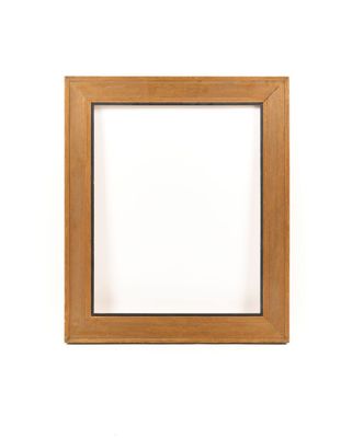 un cadre en bois vide sur fond blanc, avec une ombre