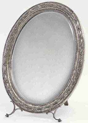 MIROIR DE TOILETTE EN ARGENT Semen Petrov Kuzov, Moscou, ver…