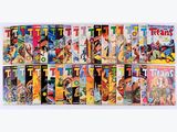 une pile de bandes dessinées est empilée les unes sur les autres
