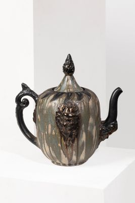 STTUBLEY Importante théière en céramique émaillée à décor de…
