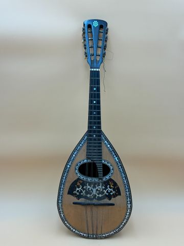 Mandoline Romaine de Giuseppe CESOLARI faite à Rome en 1902.Nombr