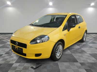 FIAT - GRANDE PUNTO 1.2 8V 65 ACTIVE - ES - Mise en service:…