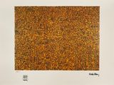 une image représentant un tableau sur une surface blanche avec un fond marron