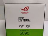 the box of the asus rog retail box