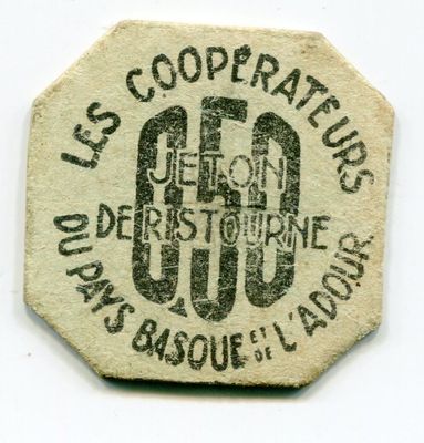 une étiquette portant la mention « US Corporation » sur le côté d'un panneau « Stop »