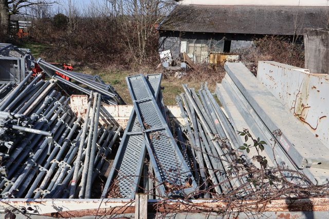 Échafaudage maçon ALTRAD en acier galvanisé surface 50m2, de 2018...