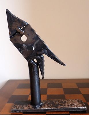 Bernard BRANDI (1947) Fusée moderne, sculpture en fer, H : 2…