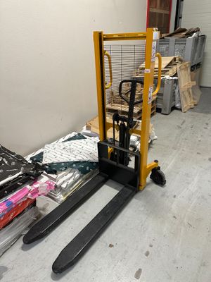 Gerbeur manuel de marque Manulevage SBJ Année 2015 - Photo 1