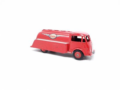 DINKY FRANCE réf 25Uc camion Ford Poissy citerne ESSO, 3ème …