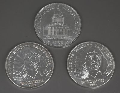 Les trois quarts des États-Unis sont représentés sur un fond noir