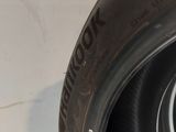 a close up of a tire with a tire tread on it