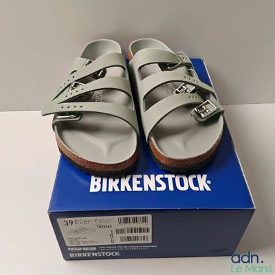 brand new birkenstock sandal in box