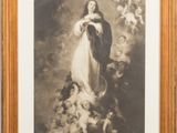 une image représentant un tableau de la Vierge entourée d'anges