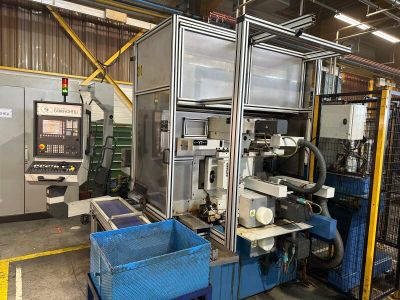 1 rectifieuse 9 axes GHIRINGHELLI externe M1.2SP 610