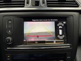 an image of a car ' s rear view camera