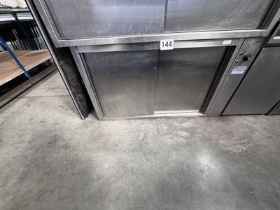 Un module maintien au chaud inox encastrable KOMAT