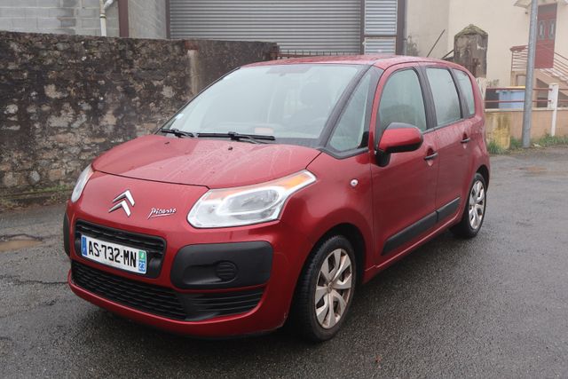 Véhicule particulier CITROEN C3 Picasso immatriculé AS-732-MN, 1è...