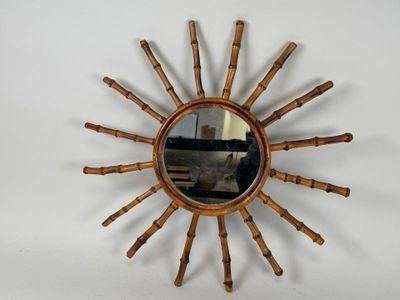 Miroir dit "Soleil" en bambou, la partie centrale circulaire… - Photo 1