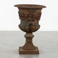 Grand vase de jardin en fonte ou vase Médicis, de style Loui… (photo 4)