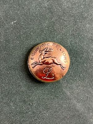 une image représentant une pièce de monnaie sur laquelle figure un cheval