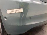 a sticker on the back of a car that says vaunto