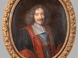portrait d'un homme en manteau rouge et en cape noire