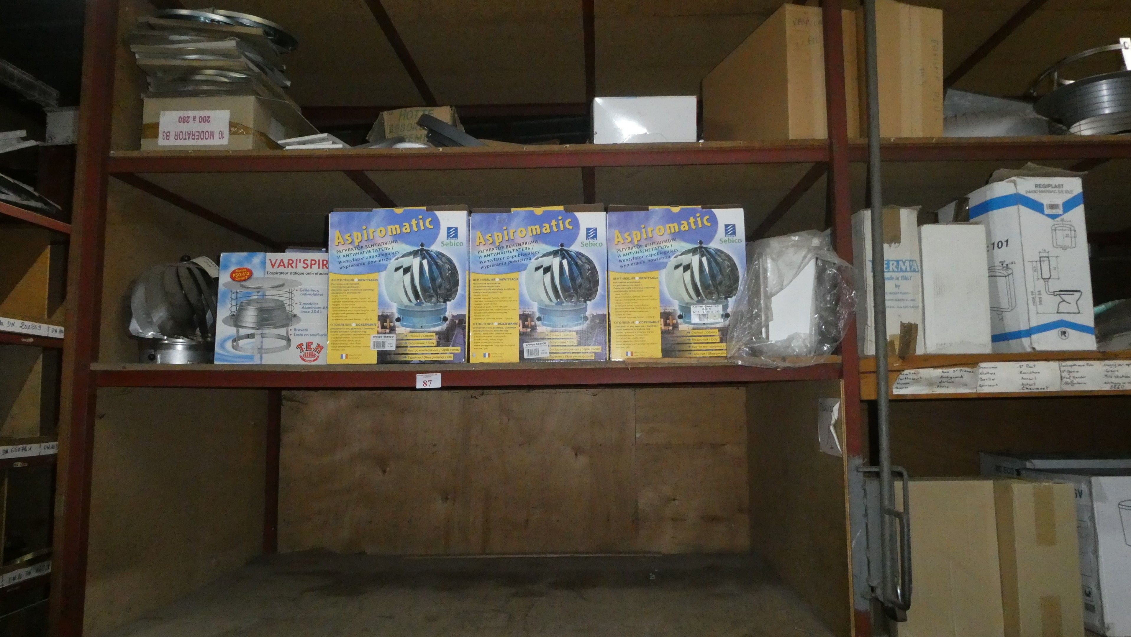 - 1 Ensemble de coudes, de conduits de tubage, de tuyaux, de…