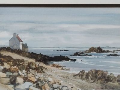 une photo d'un tableau représentant un phare sur un rivage rocheux