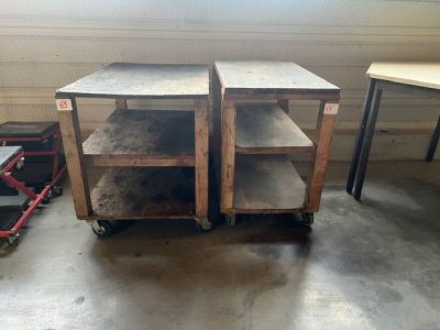 2 chariots bois 3 plateaux mobiles