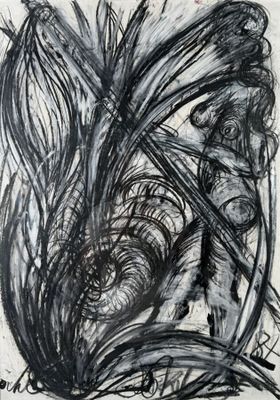 dessin représentant un dessin en noir et blanc d'une femme en robe