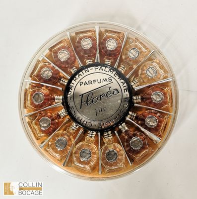 une photo d'un plateau de beignets sur lequel est apposée une étiquette