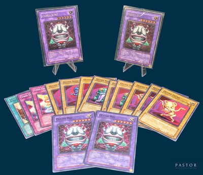 a lot of cards that are on the table