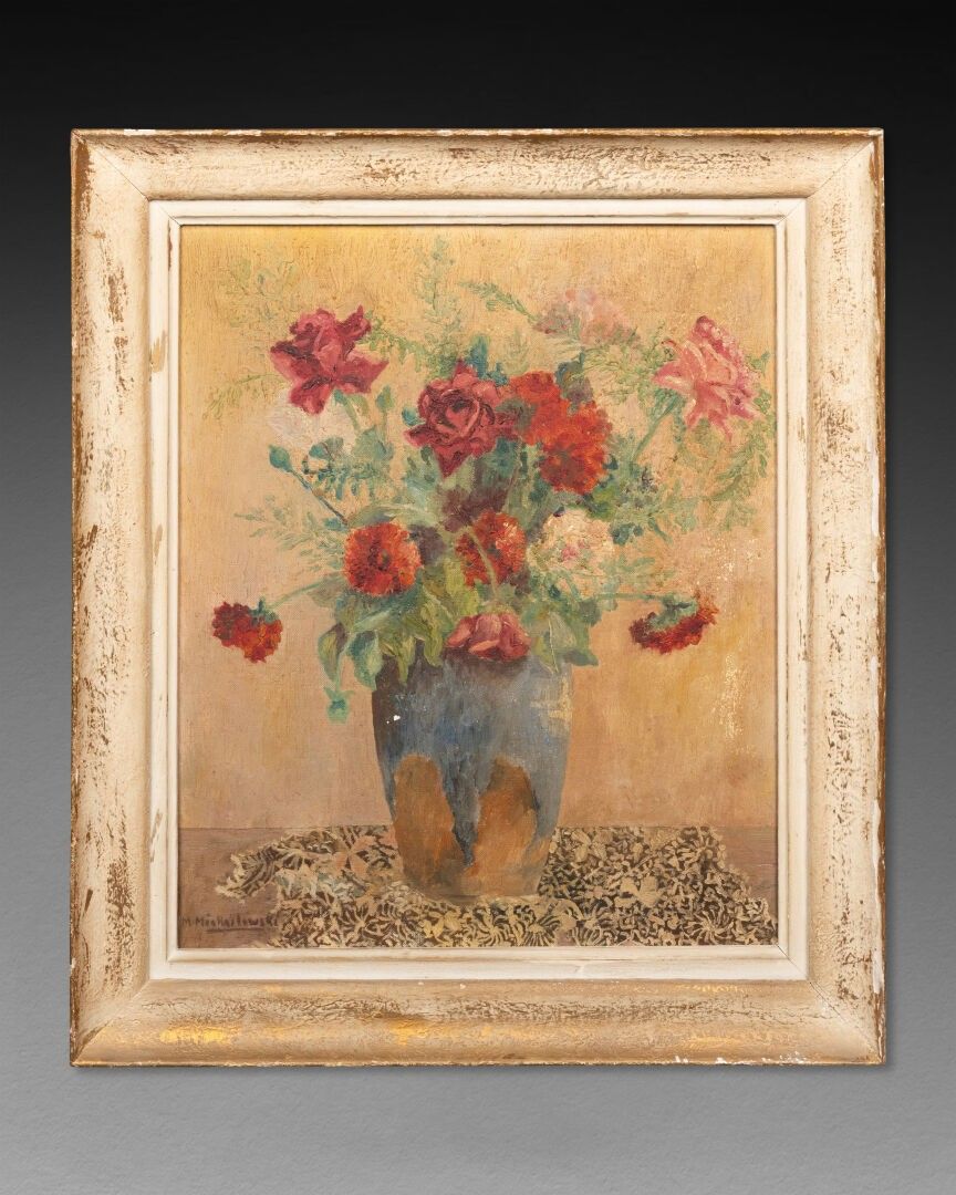 Ecole RUSSE du XXème siècle. Bouquet de fleur Huile sur toile, signée en bas à gauche M. Michailowski H. 45,5 cm - L....
