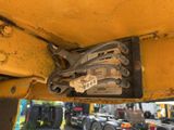 a close up view of the front end of a construction vehicle