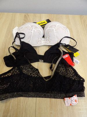 DIESEL - WONDERBRA - WE ARE JOLIES - NEUFS - Lot de 3 articl…